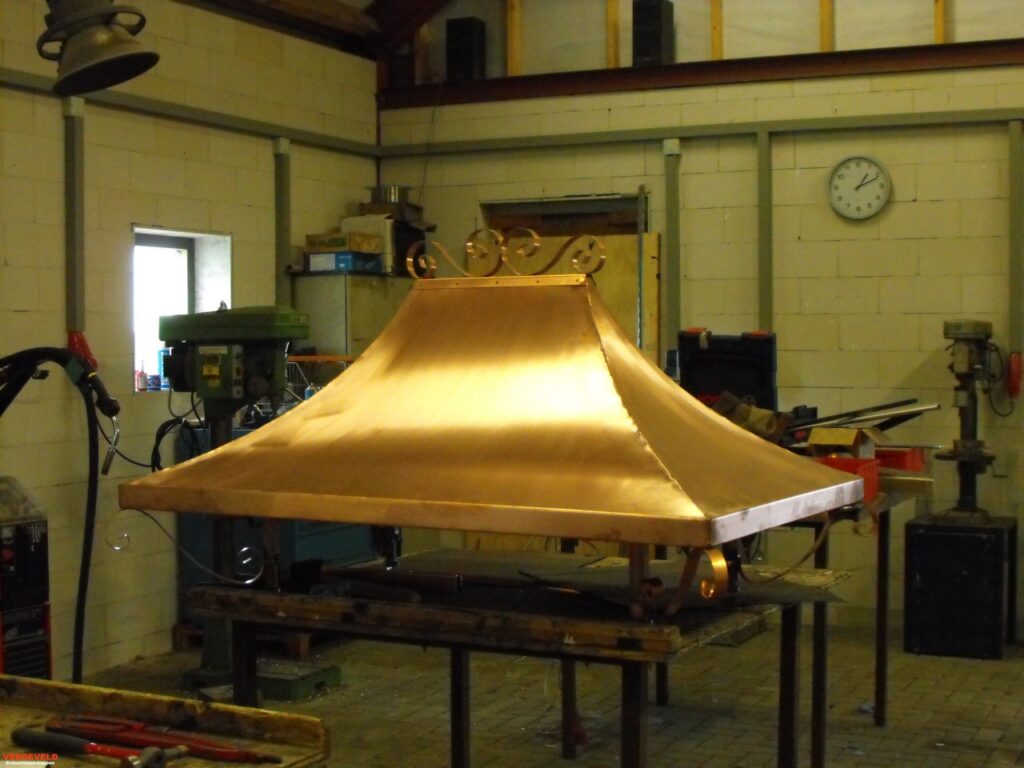 koperen-schoorsteenkappen-vredeveld-schoorsteen-kappen-10